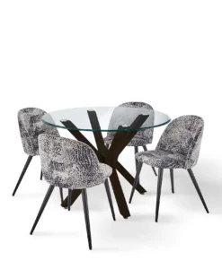 Bodie Dining Table With 4 Savannah Chairs