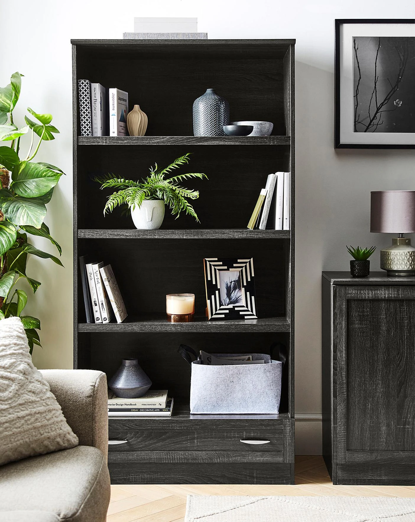 Kingston Display Unit 2 Kingston Display Unit - Image 2