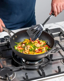 Ninja Foodi ZEROSTICK 28cm Wok With Lid -Home Furnishings Store y01zo324853s