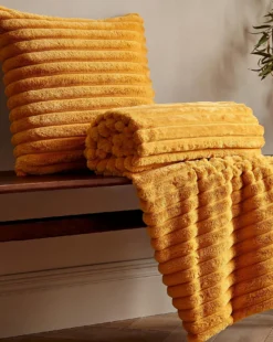 Catherine Lansfield Cosy Ribbed Throw -Home Furnishings Store z01mn307515s